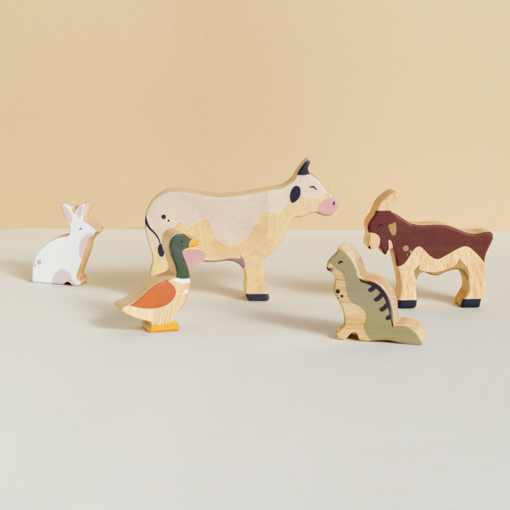 ONCE UPON A FARM - 5 Animals. Set 2 - GUBBACHHI