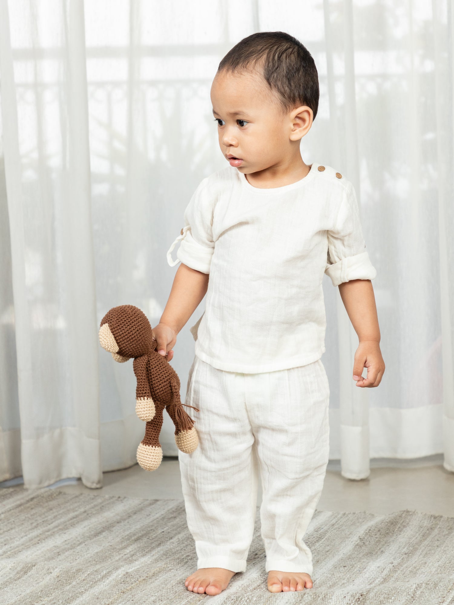 ELEGANT CREAM (OFF-WHITE) PAJAMA SET - GUBBACHHI